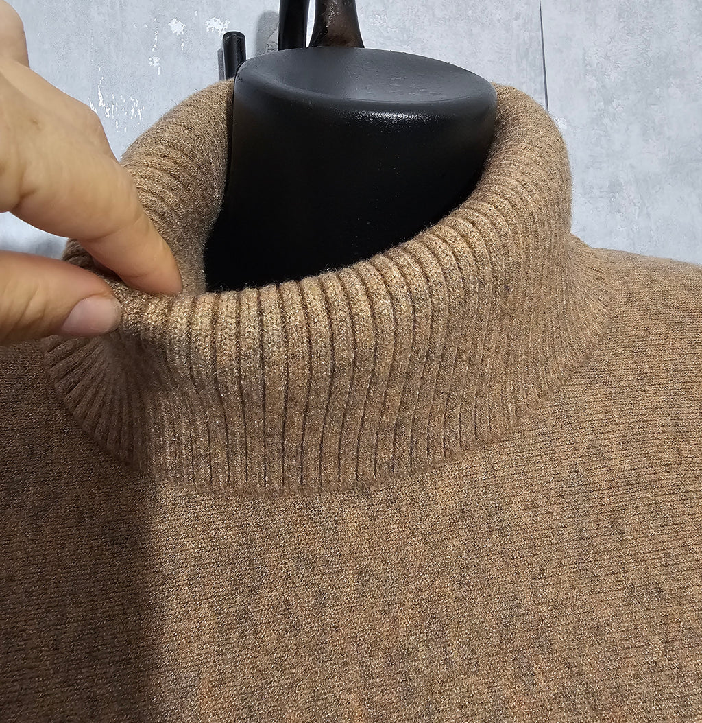 Oversize Rollkragen Pullover – Taupe | L/XL | Warm & Weich