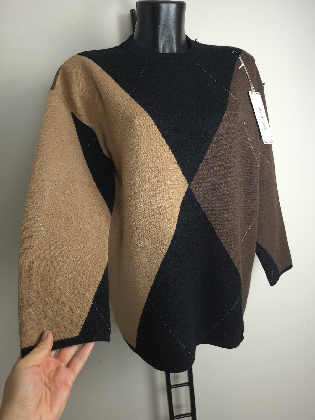 Damen Pullover mit geometrischem Muster – M/L – 3 Farben