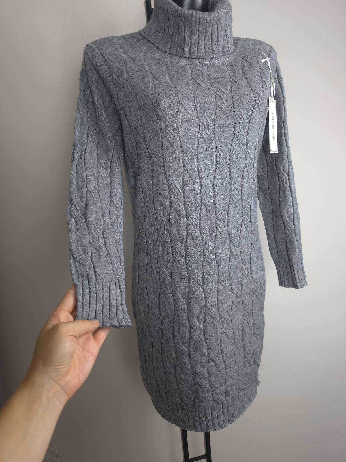 Damen Strickkleid L/XL Rollkragen Zopfmuster Langarm Winterkleid 3 Farben