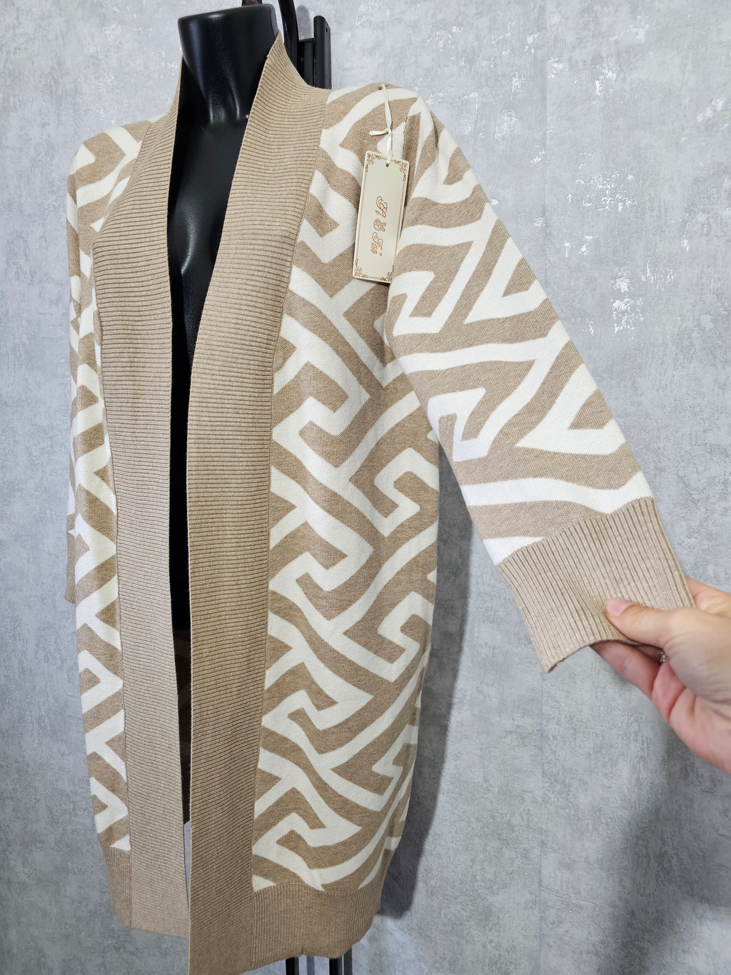 Eleganter langer Cardigan-hochwertig, weich & warm – M/L