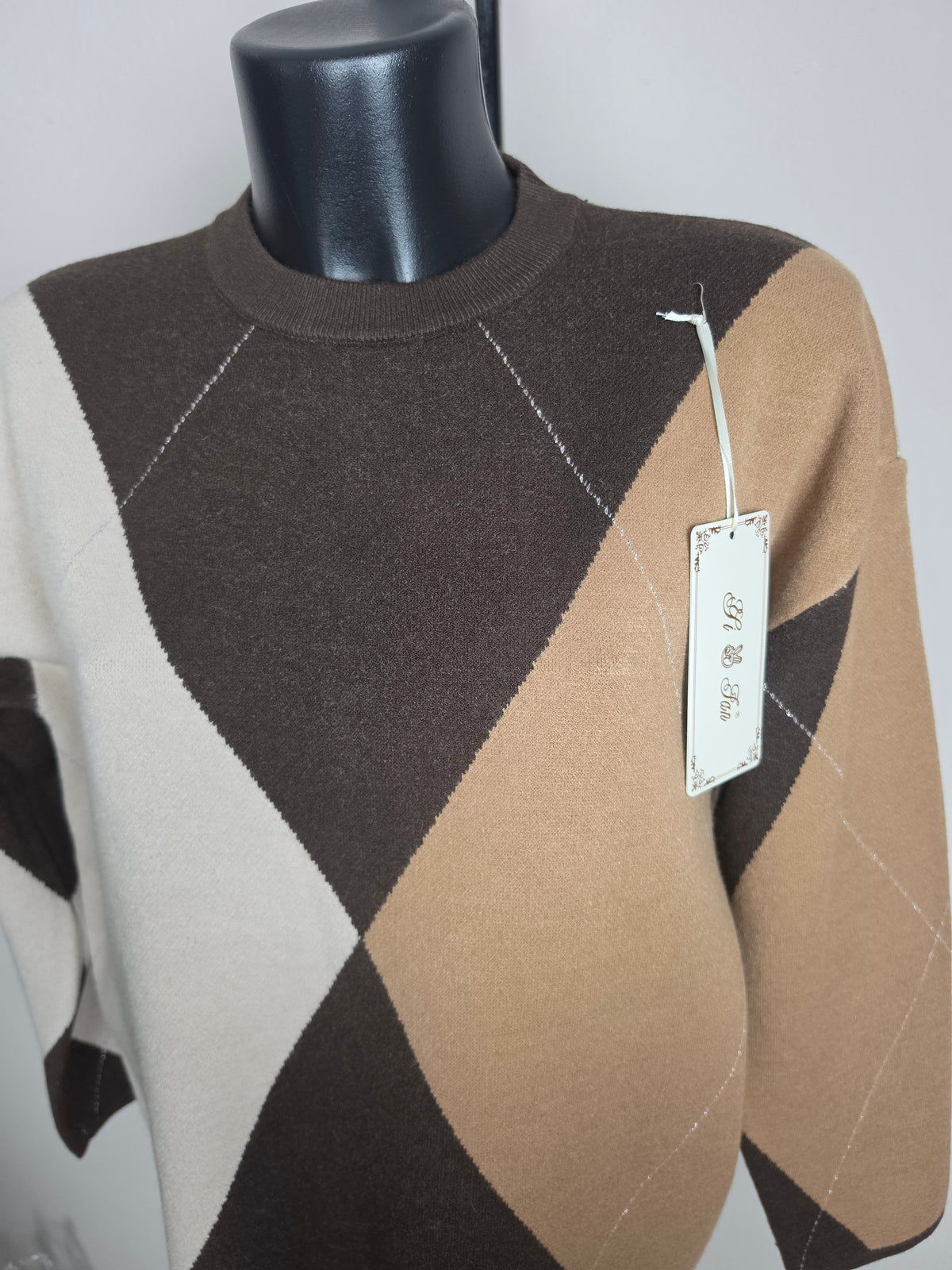 Damen Pullover mit geometrischem Muster – M/L – 3 Farben