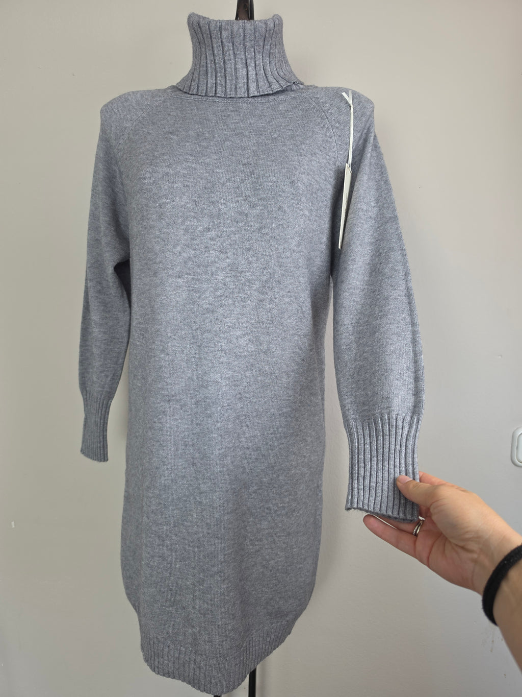 Weiches Strickkleid mit Rollkragen – S/M & L/XL
