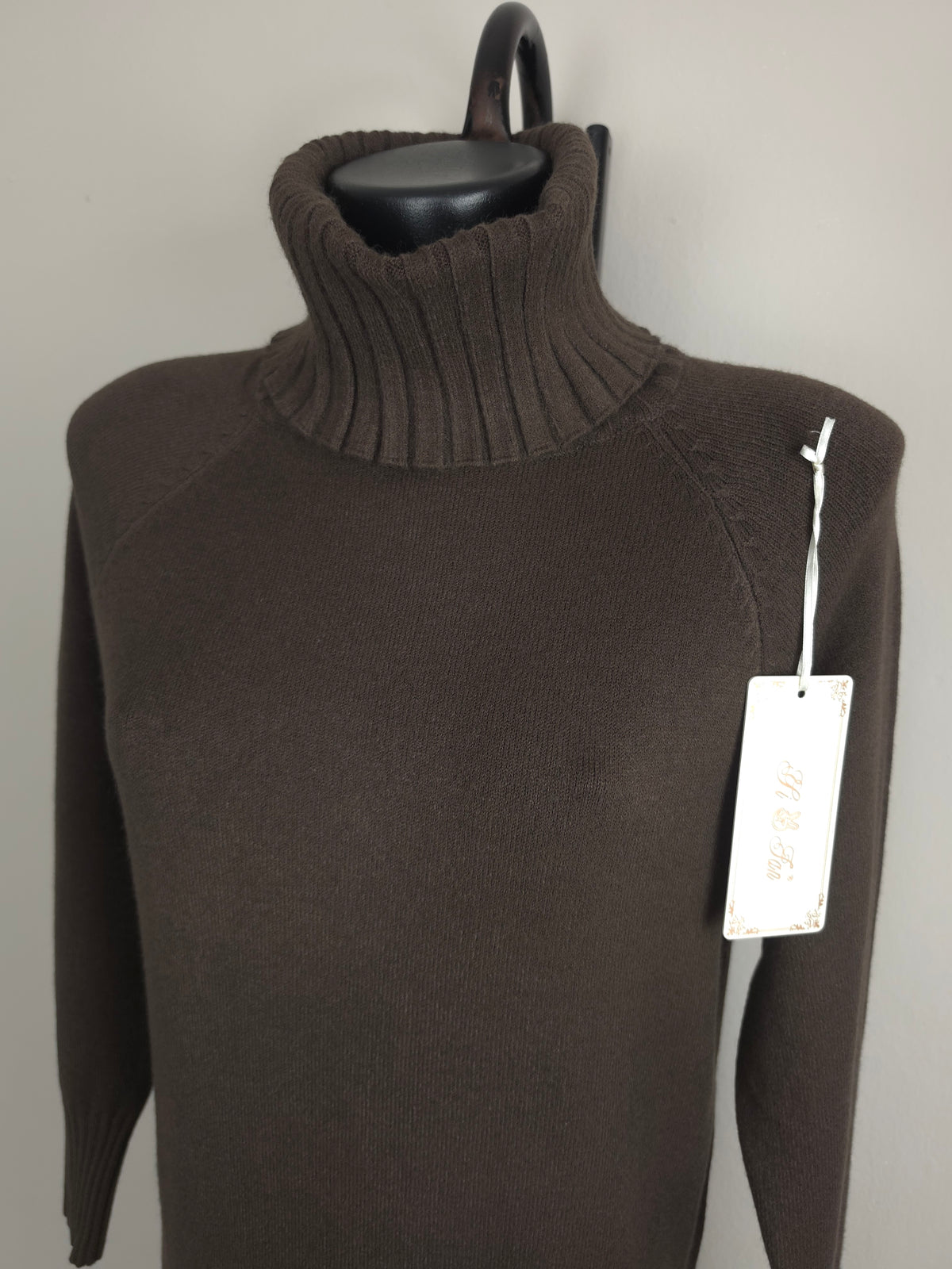 Weiches Strickkleid mit Rollkragen – S/M & L/XL