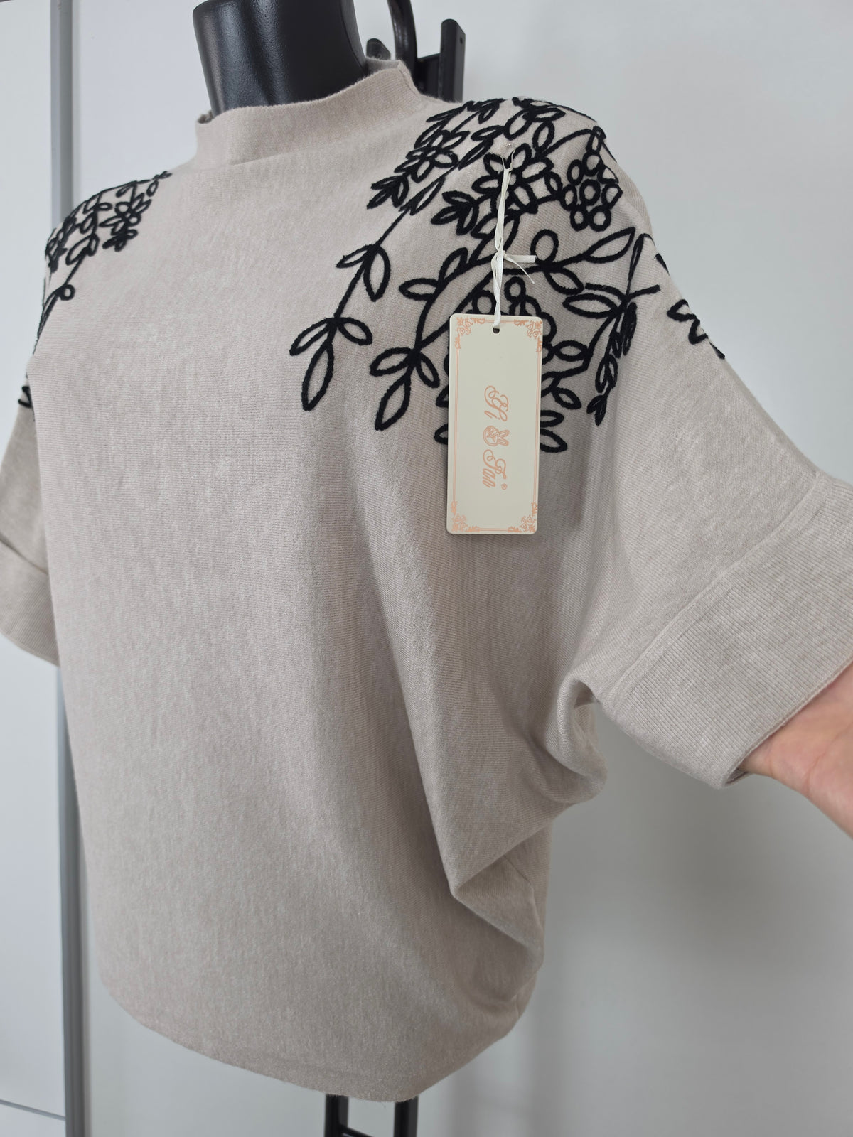 Damen Oversize Pullover XXL/XXXL Blumen Stickerei Modal Baumwolle 4 Farben